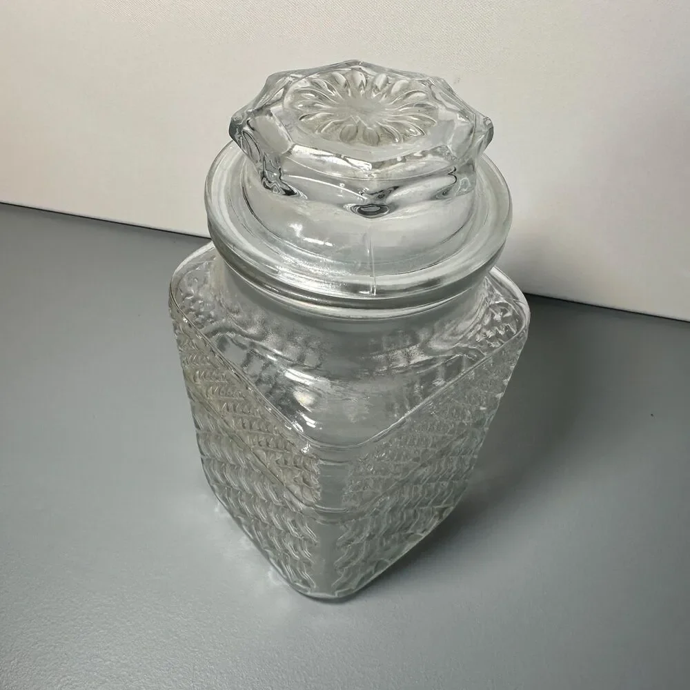 Vintage Anchor Hocking Wexford Glass Canister Cottagecore Circa 1967-1998
